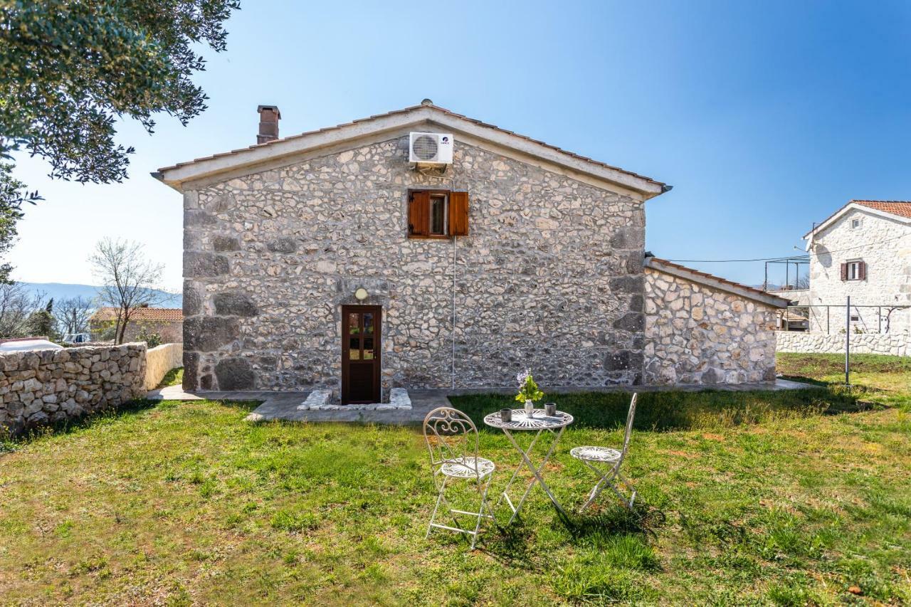 Villa Korina Pinezići Exteriör bild