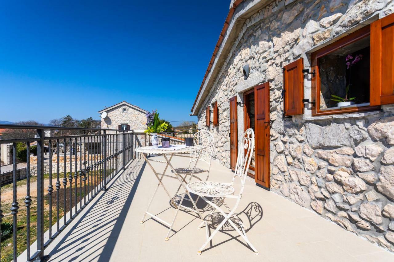 Villa Korina Pinezići Exteriör bild