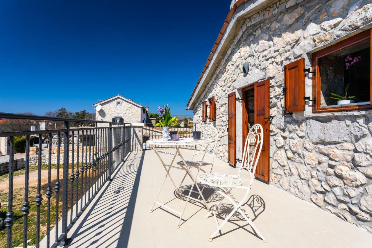 Villa Korina Pinezići Exteriör bild