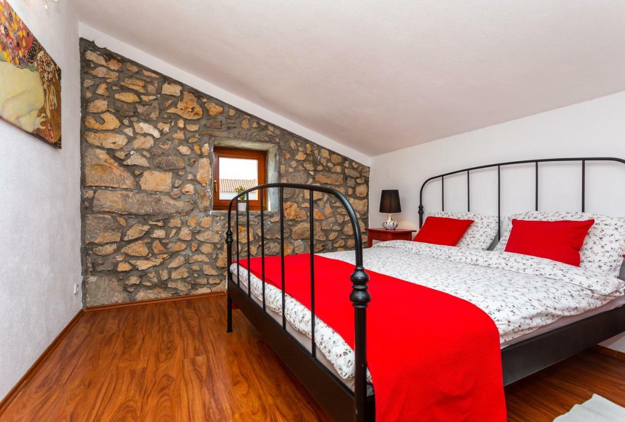 Villa Korina Pinezići Exteriör bild